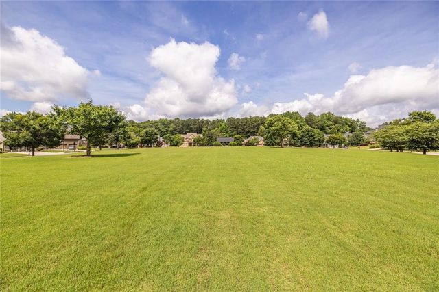 2612 Lakefield Court, Marietta, GA 30064