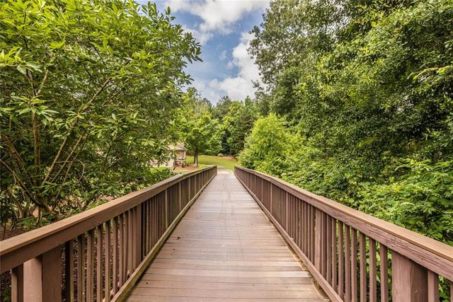 2612 Lakefield Court, Marietta, GA 30064