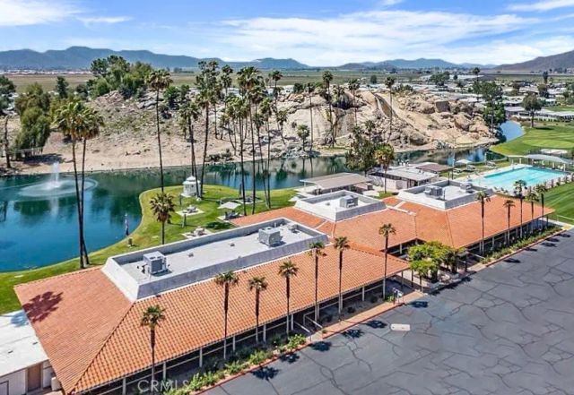 5001 W Florida 512, Hemet, CA 92545