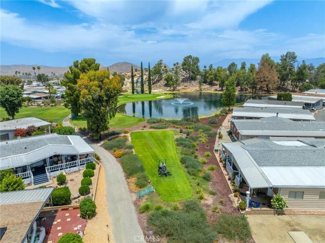5001 W Florida 512, Hemet, CA 92545