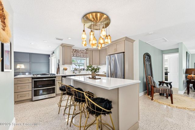 898 Kings Post Road, Rockledge, FL 32955