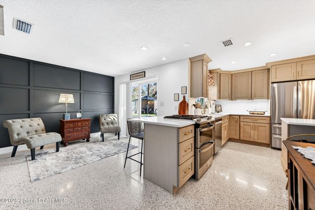 898 Kings Post Road, Rockledge, FL 32955