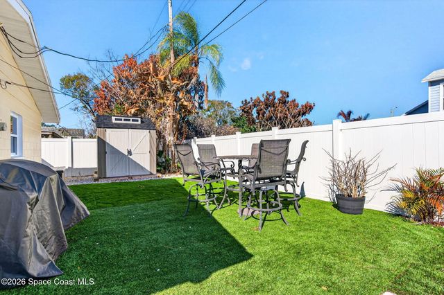 898 Kings Post Road, Rockledge, FL 32955