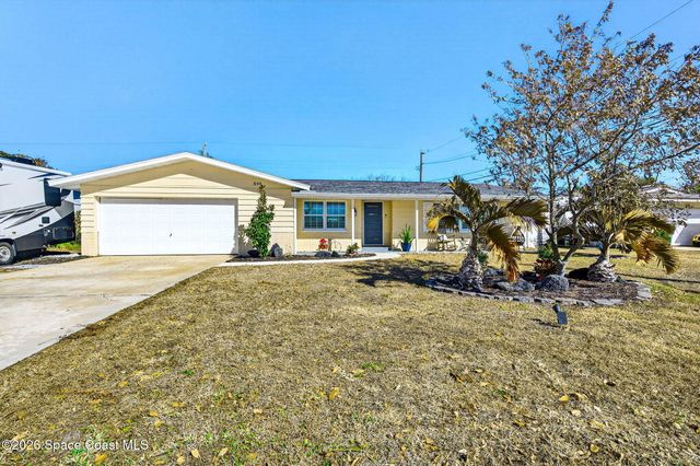 898 Kings Post Road, Rockledge, FL 32955