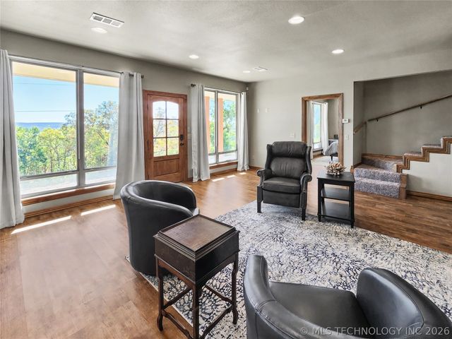 29498 S Timberline Drive, Park Hill, OK 74451