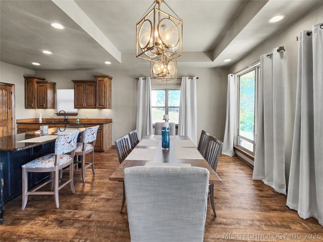 29498 S Timberline Drive, Park Hill, OK 74451