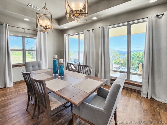 29498 S Timberline Drive, Park Hill, OK 74451