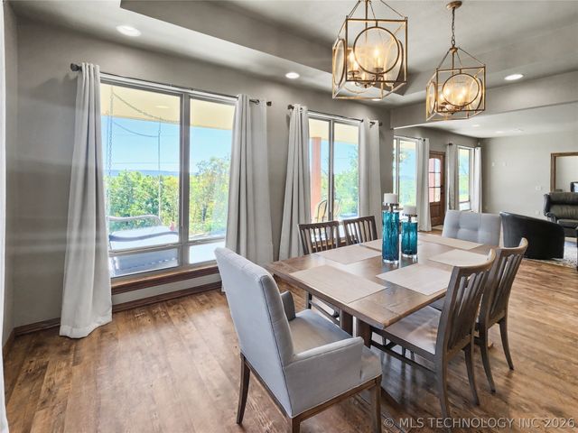 29498 S Timberline Drive, Park Hill, OK 74451