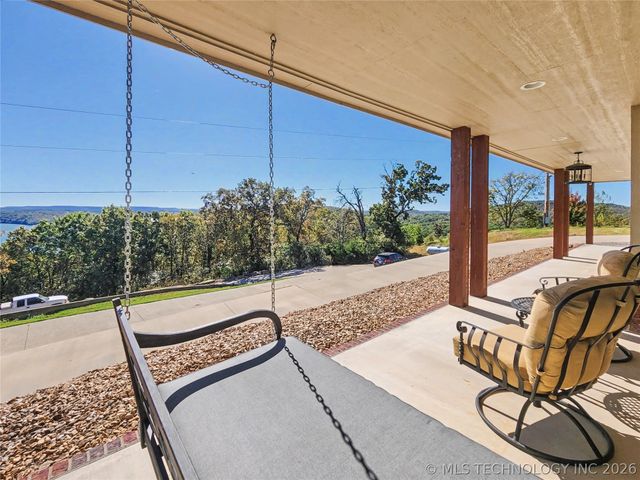 29498 S Timberline Drive, Park Hill, OK 74451