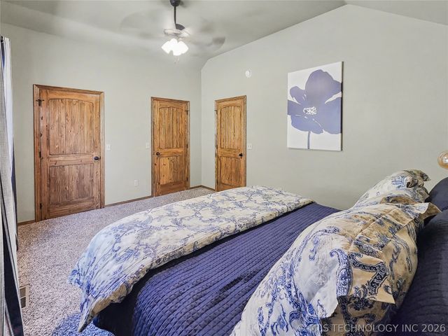 29498 S Timberline Drive, Park Hill, OK 74451