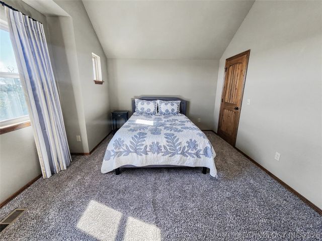 29498 S Timberline Drive, Park Hill, OK 74451