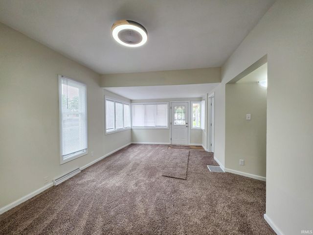 606 James Street, Elkhart, IN 46516