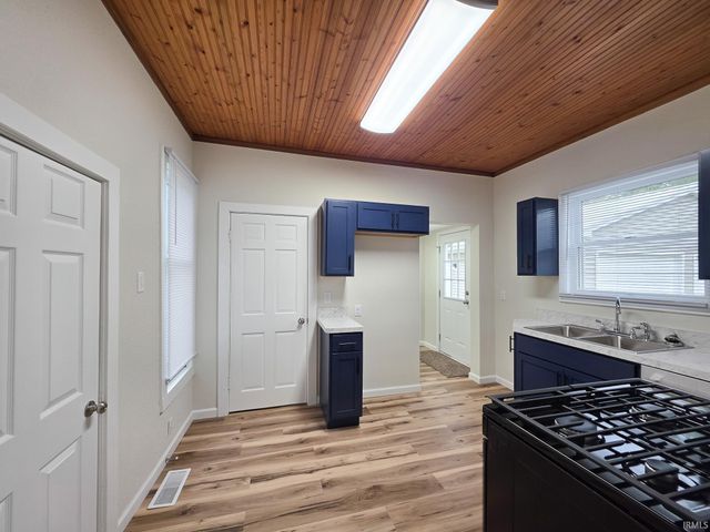 606 James Street, Elkhart, IN 46516