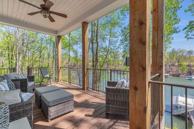 1376 Old Mansford Rd, Winchester, TN 37398