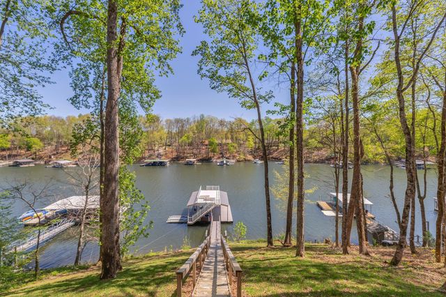 1376 Old Mansford Rd, Winchester, TN 37398