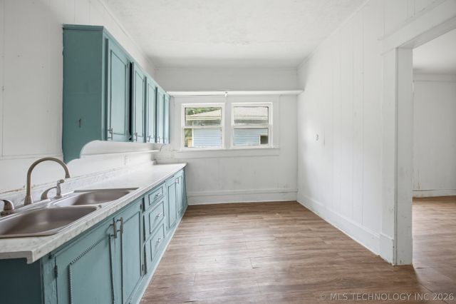 908 N Collins Avenue, Okmulgee, OK 74447