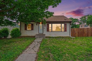 3600 Noble Avenue N, Robbinsdale, MN 55422