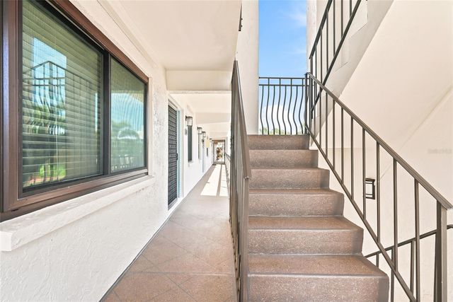 11901 LAGOON LANE 202, Treasure Island, FL 33706