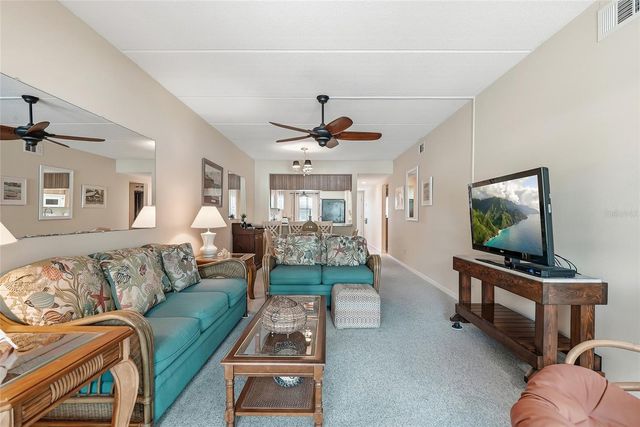 11901 LAGOON LANE 202, Treasure Island, FL 33706