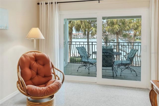 11901 LAGOON LANE 202, Treasure Island, FL 33706