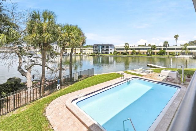 11901 LAGOON LANE 202, Treasure Island, FL 33706