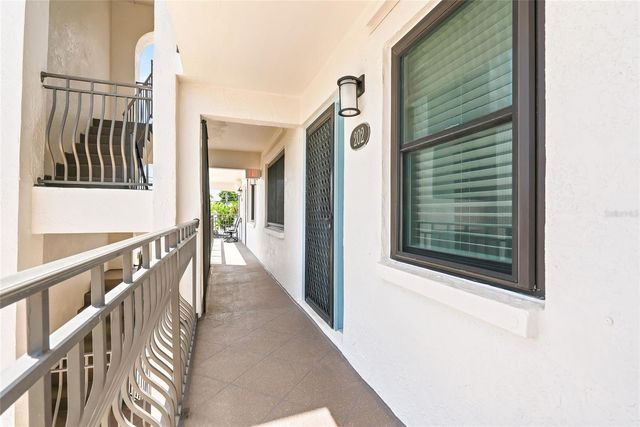 11901 LAGOON LANE 202, Treasure Island, FL 33706