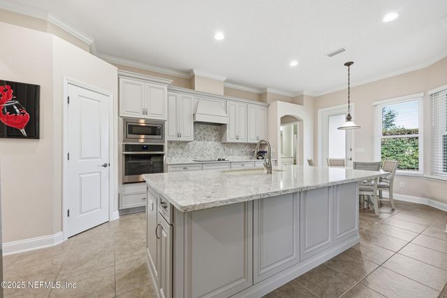 12829 OXFORD CROSSING Drive, Jacksonville, FL 32224