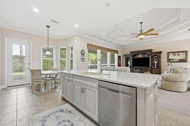 12829 OXFORD CROSSING Drive, Jacksonville, FL 32224