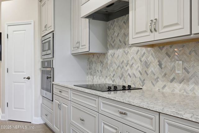 12829 OXFORD CROSSING Drive, Jacksonville, FL 32224