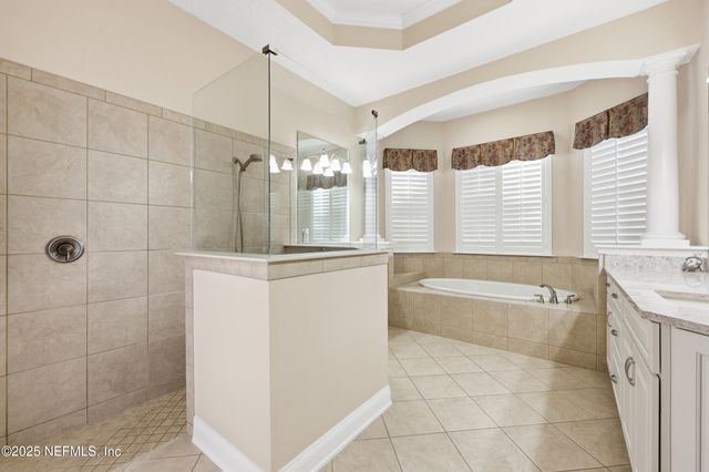 12829 OXFORD CROSSING Drive, Jacksonville, FL 32224