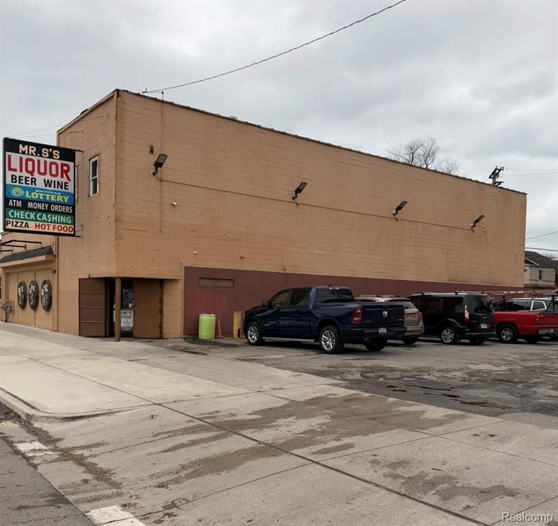 16830 E Warren Avenue, Detroit, MI 48224