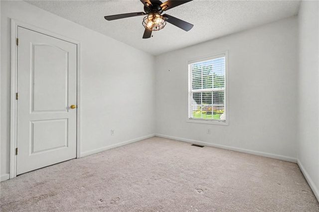 363 Oak Glen Drive, Dallas, GA 30132