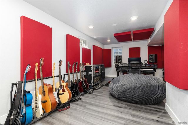 5657 S Oak Street, Littleton, CO 80127