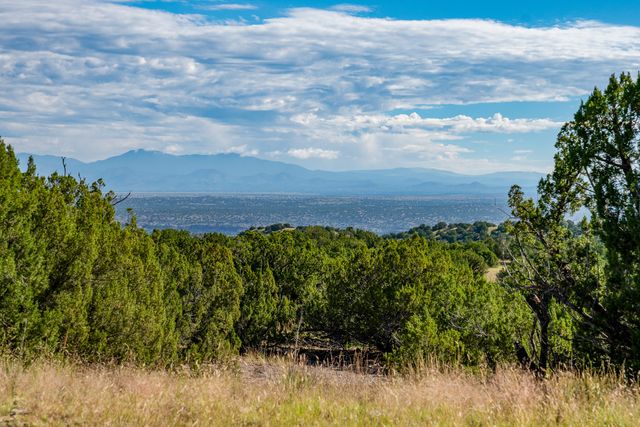 95 Grenfell Ranch, Cerrillos, NM 87010