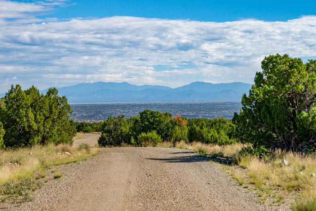 95 Grenfell Ranch, Cerrillos, NM 87010