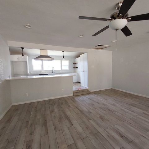 1253 Willow Glen Drive, Dallas, TX 75232