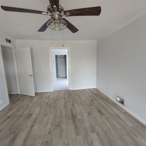 1253 Willow Glen Drive, Dallas, TX 75232