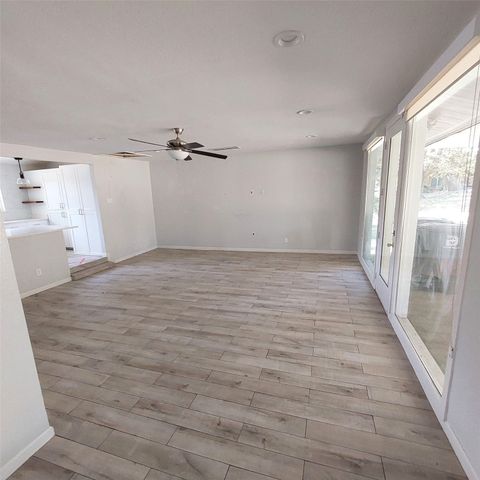1253 Willow Glen Drive, Dallas, TX 75232