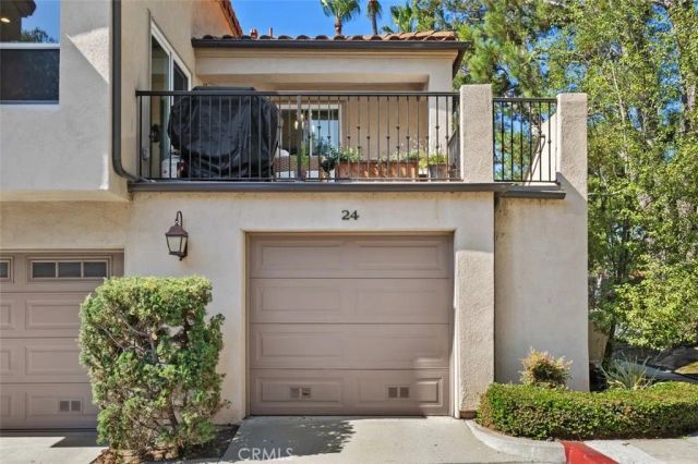 24 Corsica Drive, Newport Beach, CA 92660