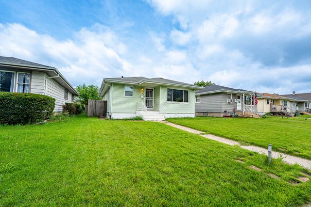 7142 Colorado Avenue, Hammond, IN 46323
