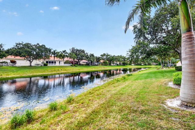 2774 Livingston Lane, West Palm Beach, FL 33411