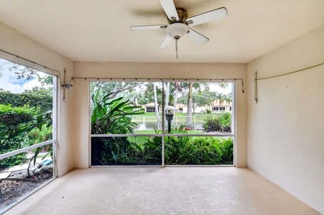 2774 Livingston Lane, West Palm Beach, FL 33411