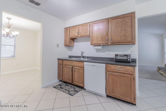 3653 NEWCASTLE CREEK Drive, Jacksonville, FL 32277
