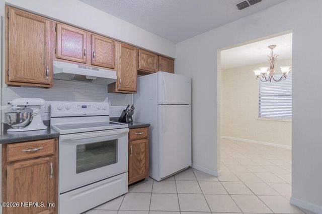 3653 NEWCASTLE CREEK Drive, Jacksonville, FL 32277