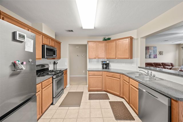 24502 Cobble Canyon Lane, Katy, TX 77494