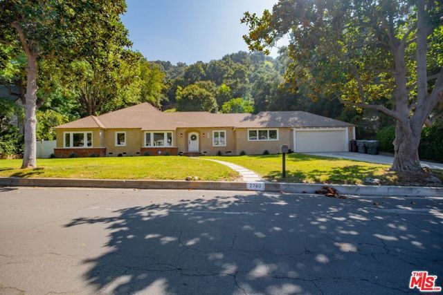2760 E Glenoaks Boulevard, Glendale, CA 91206