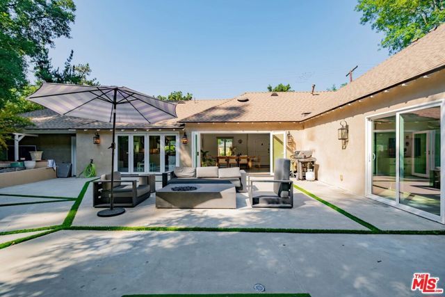 2760 E Glenoaks Boulevard, Glendale, CA 91206