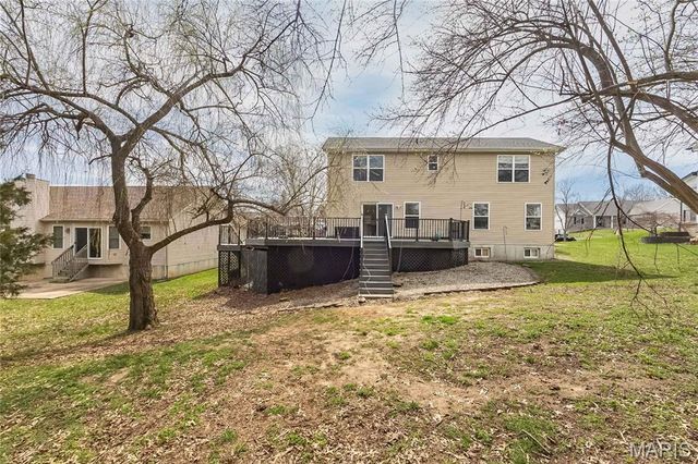 2235 Silver Lake Estates Drive, Pacific, MO 63069