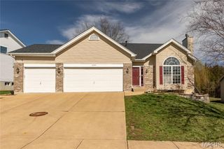 2235 Silver Lake Estates Drive, Pacific, MO 63069