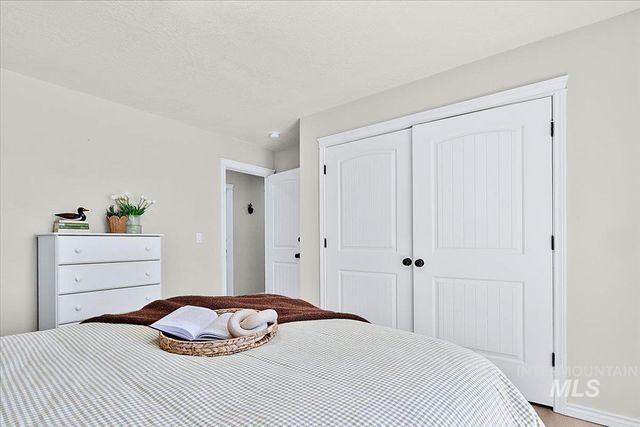 406 Triumph Drive, Middleton, ID 83644